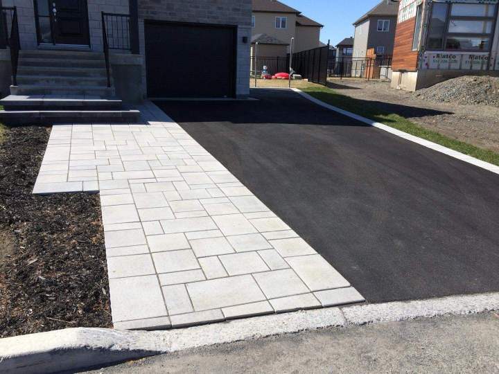 Travaux d’entrée de stationnement Saint-Constant