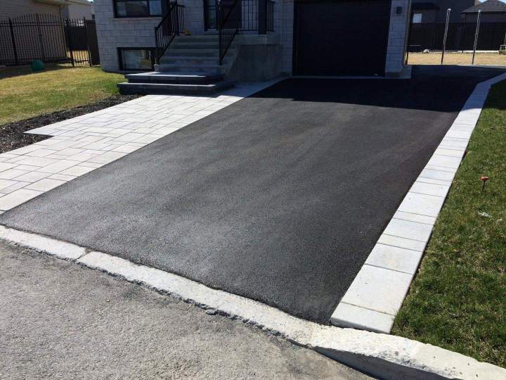 Travaux d’entrée de stationnement Saint-Constant